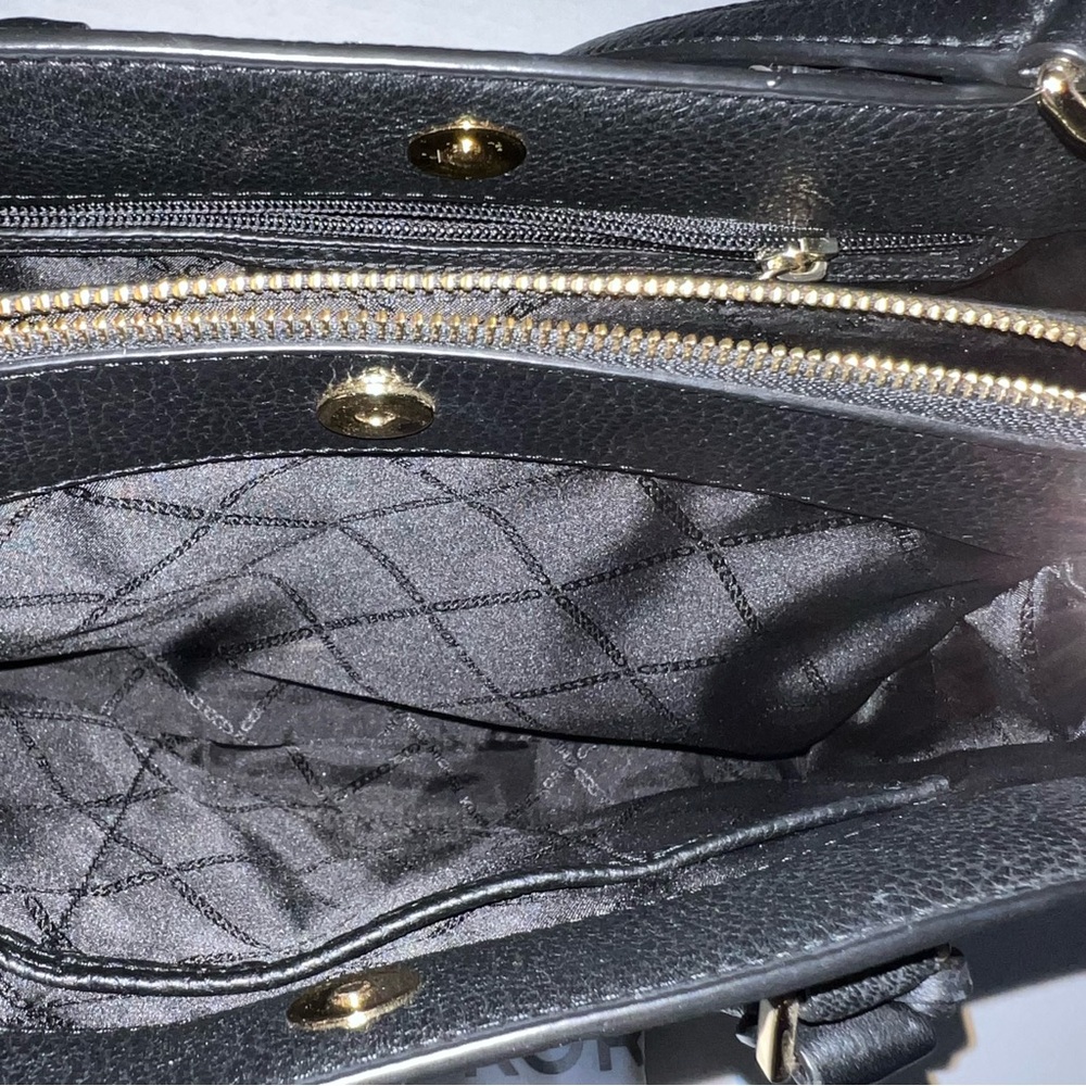 MICHAEL KORS leather bag - Picture 10 of 10